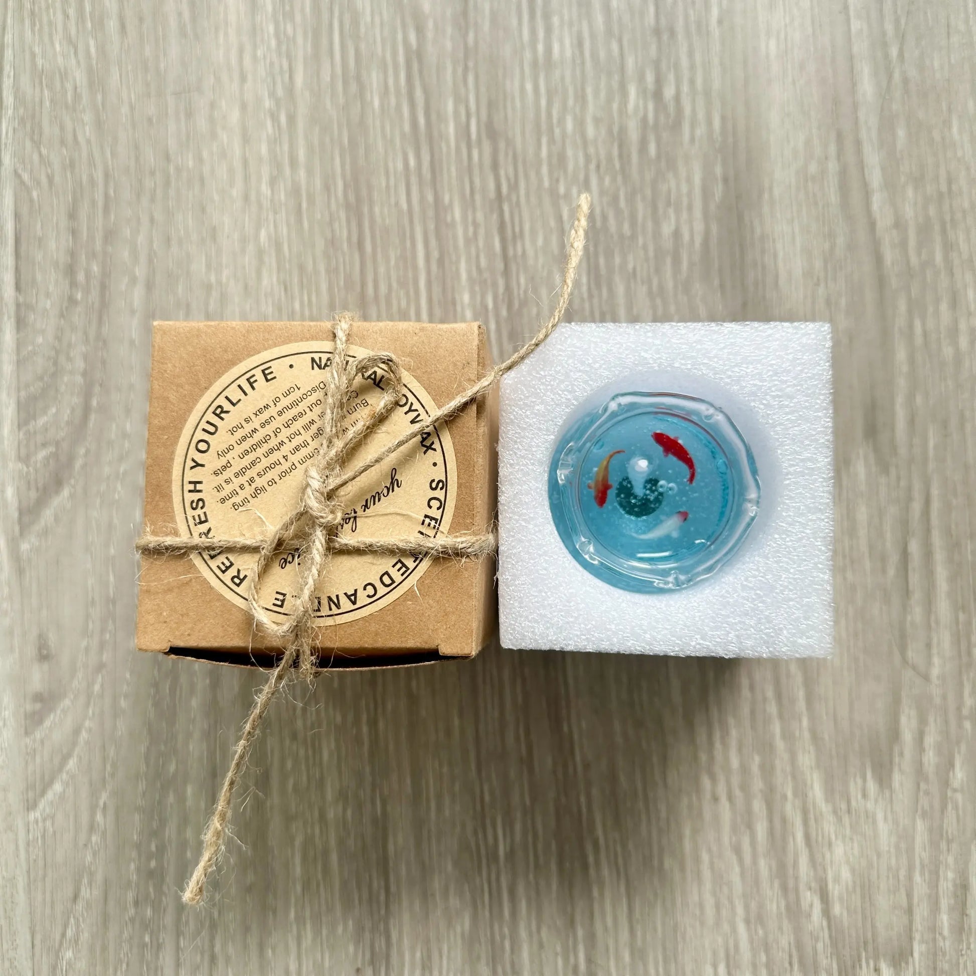 Bubble Fish Tank Scented Candle - Elegant Home Decor and Thoughtful Gift for Girlfriends, Friends, and Wedding Favors, Artistic Glass Ornament for Living Room, Bedroom, and Hallway Ambiance