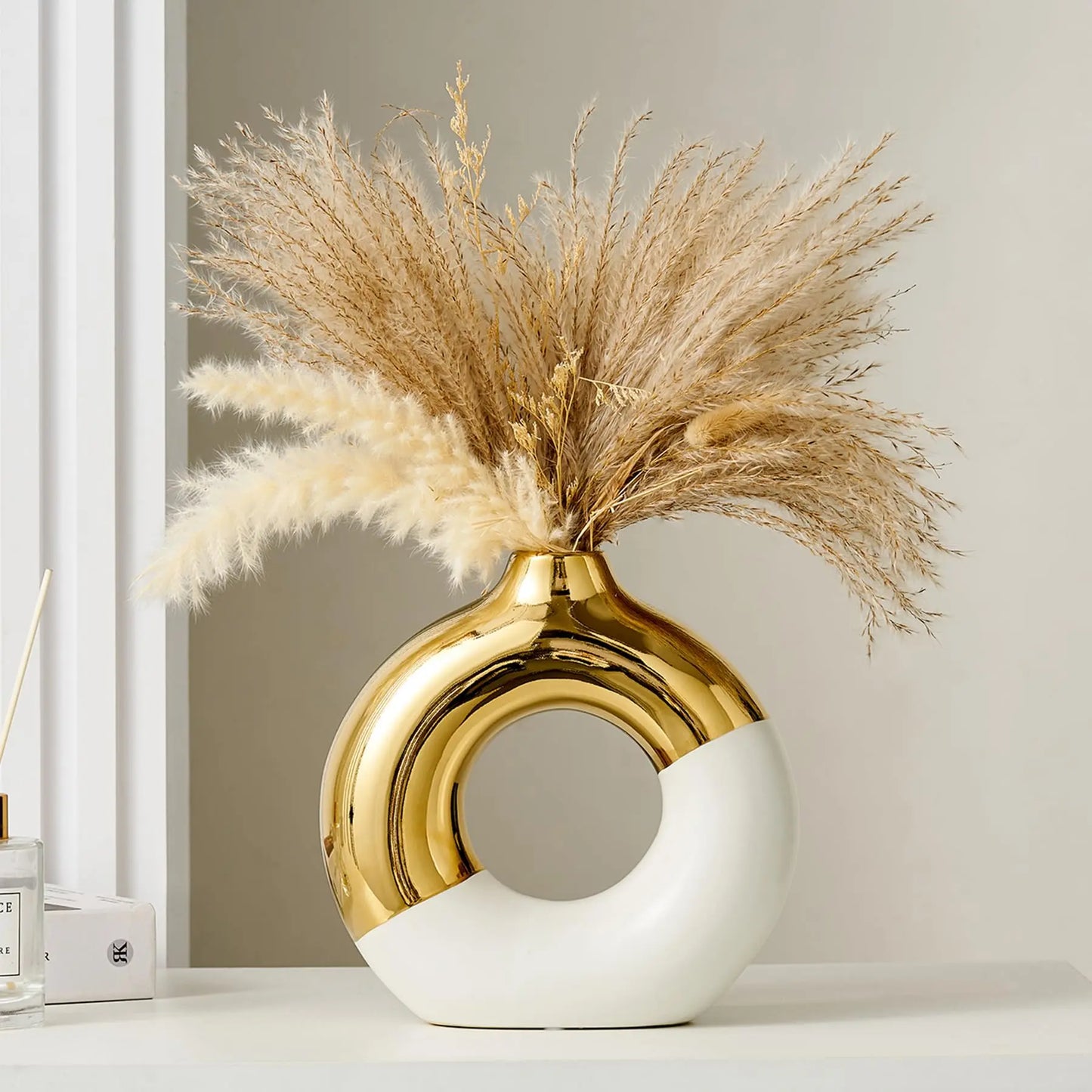 Contemporary Bohemian Ceramic Ellipse Vase - Elegant Living Room Decor for Coffee Tables, Dried Flower Arrangement for Roses & Reeds, Perfect for Special Occasions, Spring Home Accessory