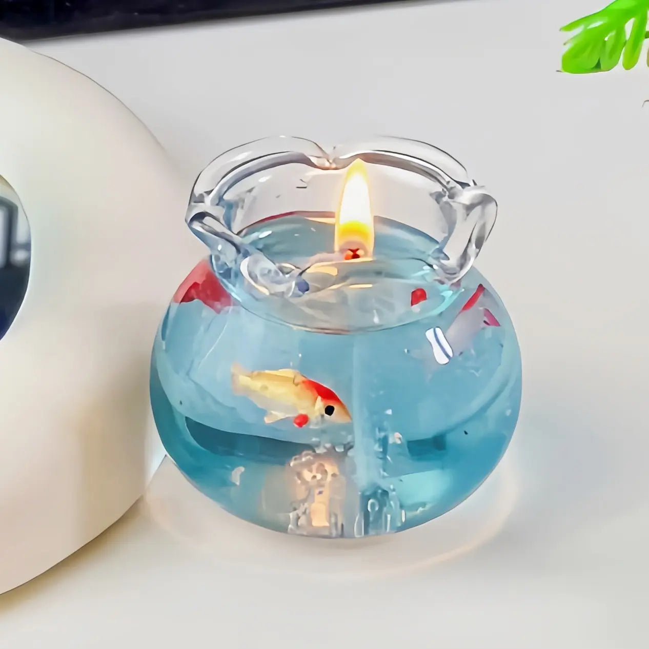 Bubble Fish Tank Scented Candle - Elegant Home Decor and Thoughtful Gift for Girlfriends, Friends, and Wedding Favors, Artistic Glass Ornament for Living Room, Bedroom, and Hallway Ambiance